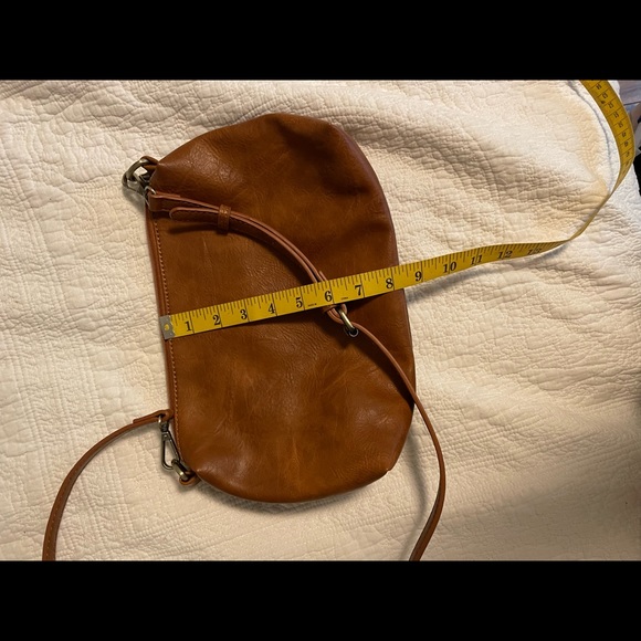 NWOT Madison West Cognac Leather Bag Brass Hardware - Picture 3 of 5